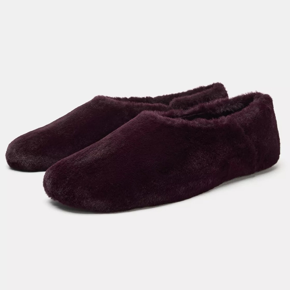 Zara faux fur flats - size 37 - worn once